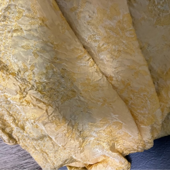 64” x 15”~table runner. Burnt Orange, brick red, yellow floral Great Condition! - Picture 8 of 16